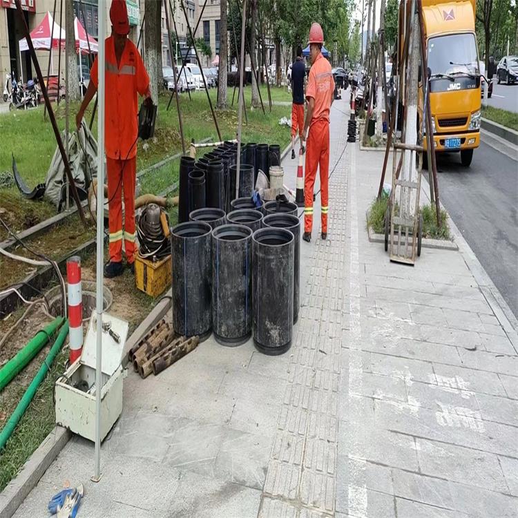 贵德管道短管置换修复